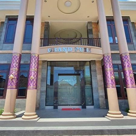 Grand Puri Hotel Batununggul Екстериор снимка