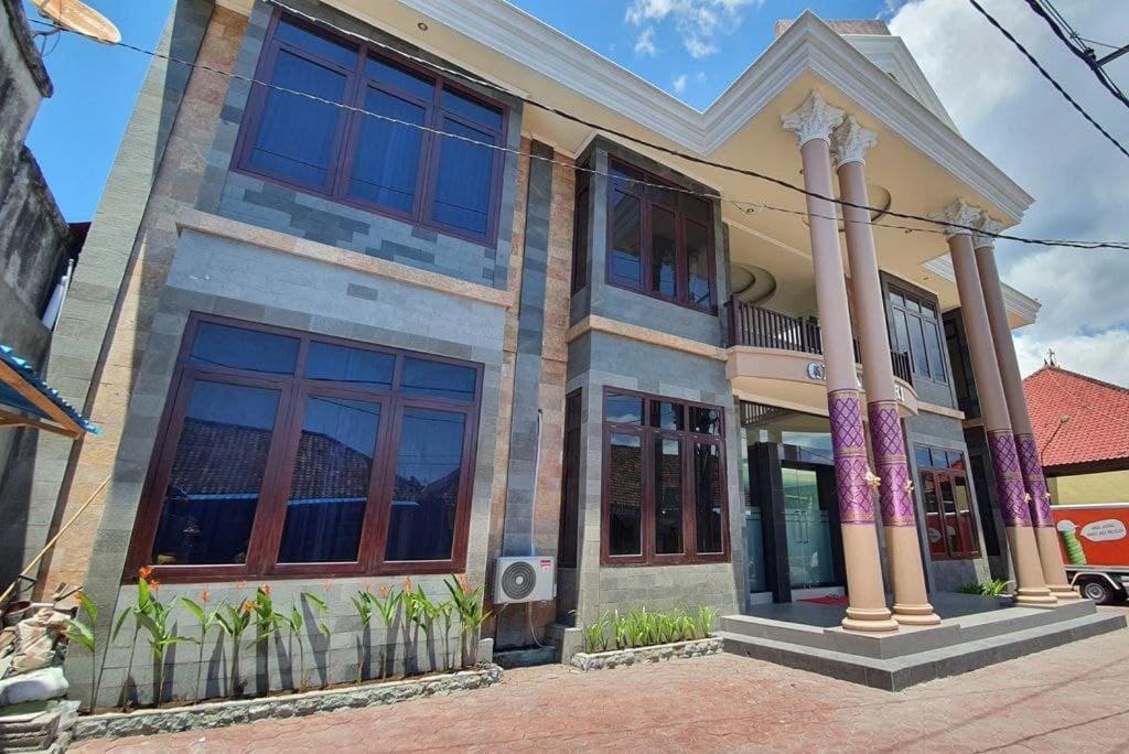 Grand Puri Hotel Batununggul Екстериор снимка